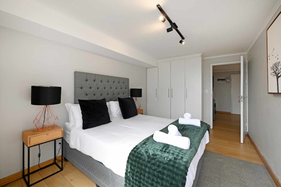 2 Bedroom Property for Sale in Woodstock Western Cape